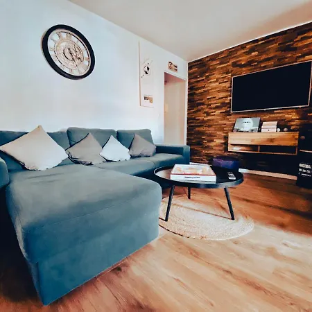 L'evidence, Calme Au Rdc Avec Parking Apartamento