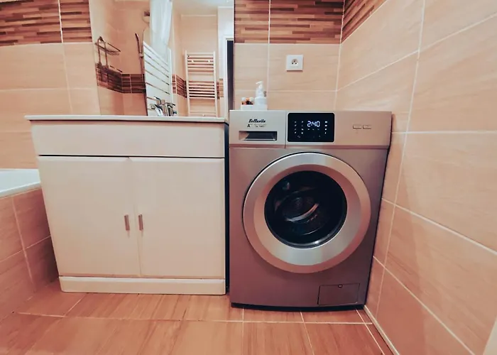 L'evidence, Calme Au Rdc Avec Parking Apartamento